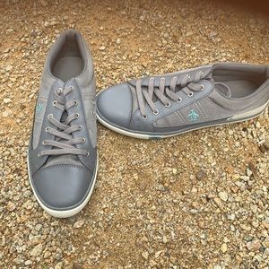 Original Penguin sneaker gray size 9